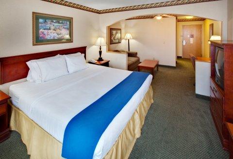 Holiday Inn Express & Suites Clinton By Ihg Exteriör bild