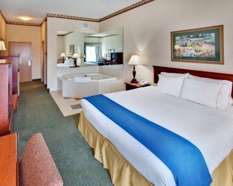 Holiday Inn Express & Suites Clinton By Ihg Exteriör bild
