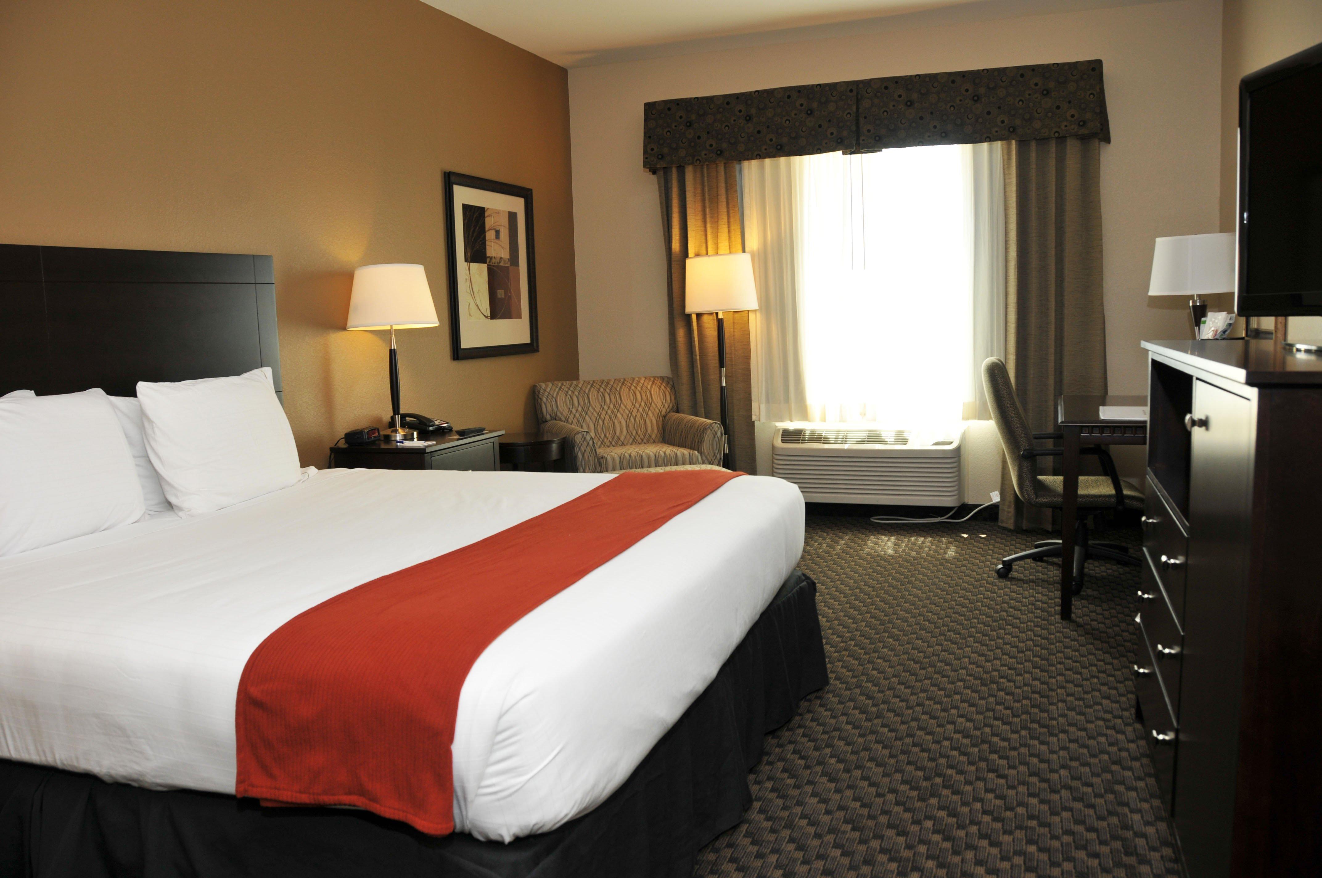 Holiday Inn Express & Suites Clinton By Ihg Exteriör bild